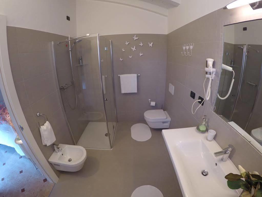 Garda & Golf Bed & Breakfast Caprino Veronese Exterior photo
